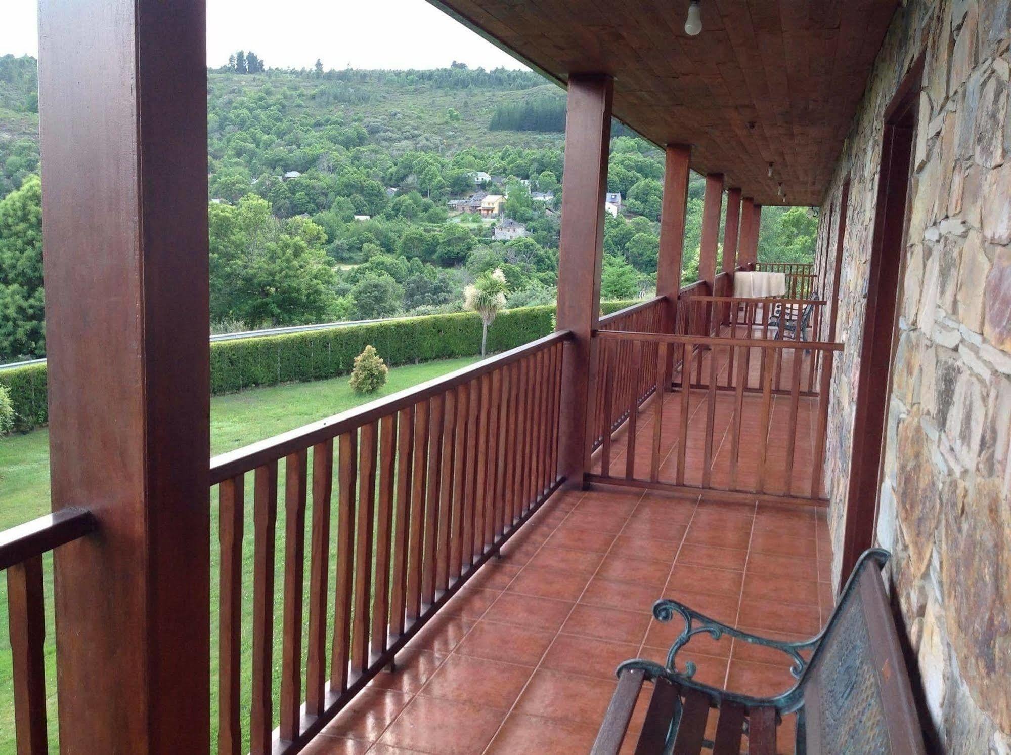 Villar de Otero Alojamiento En Entorno Rural Los Trobos מראה חיצוני תמונה